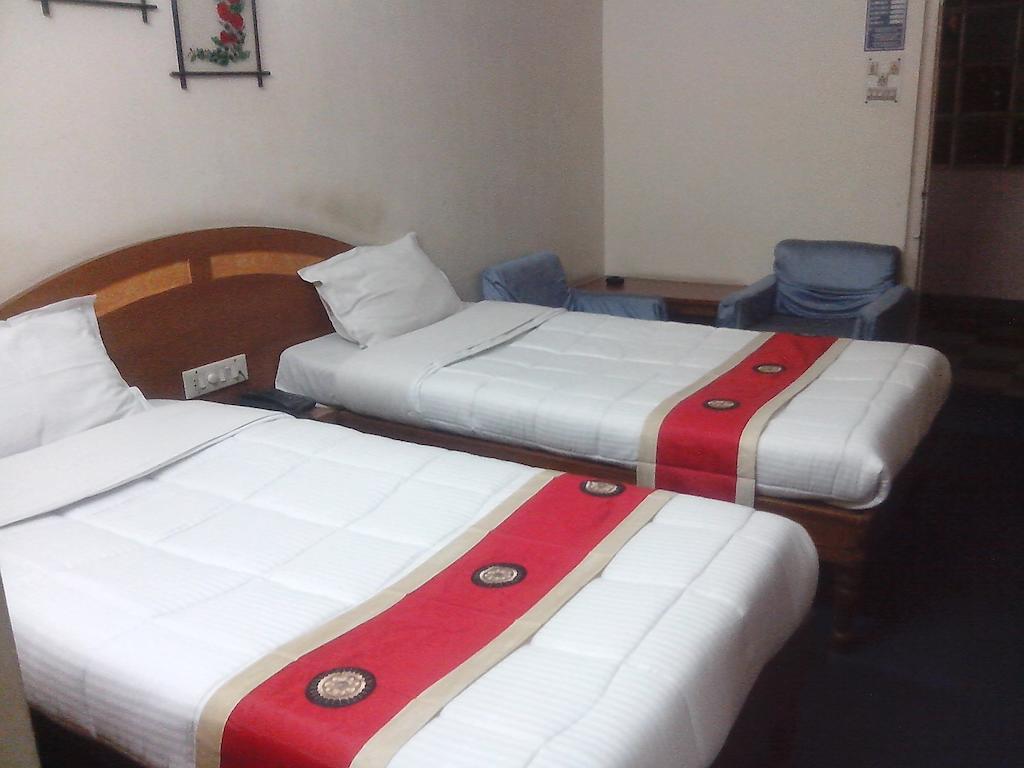Hotel Mahalaxmi Indo Myanmar Guwahati Ngoại thất bức ảnh
