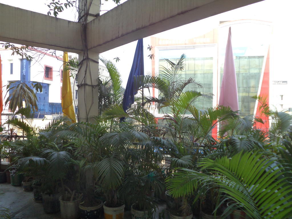 Hotel Mahalaxmi Indo Myanmar Guwahati Ngoại thất bức ảnh