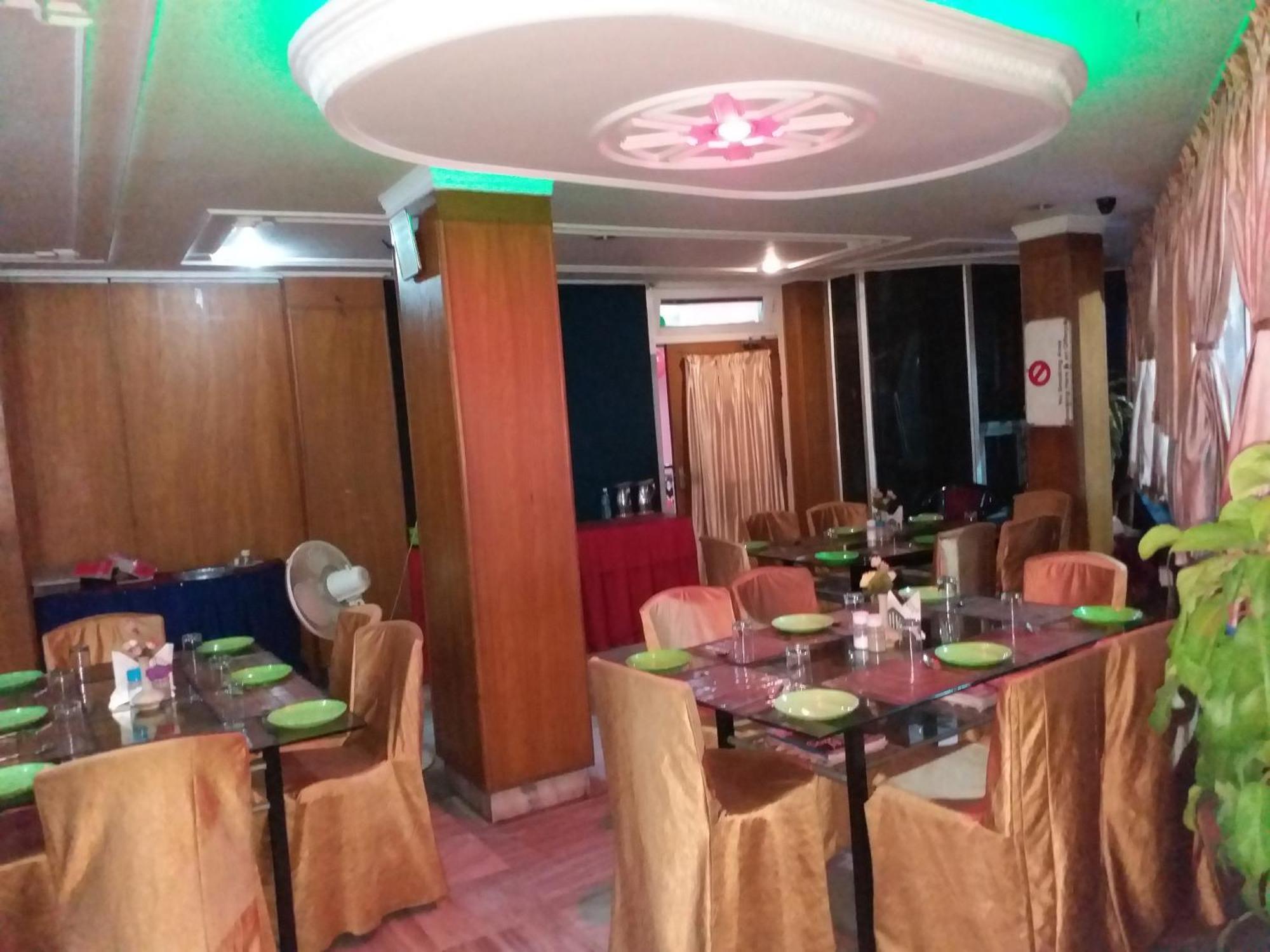Hotel Mahalaxmi Indo Myanmar Guwahati Ngoại thất bức ảnh