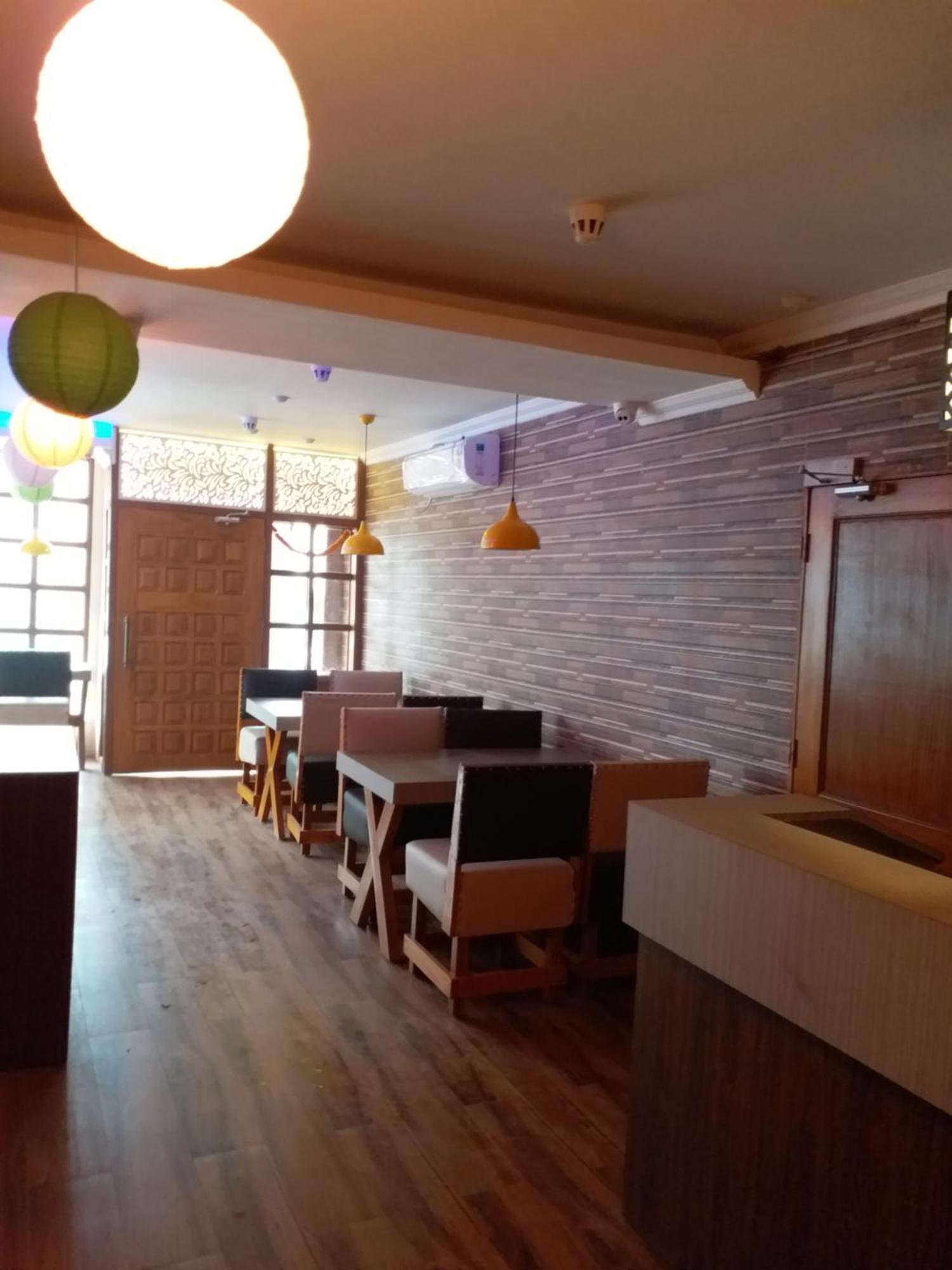 Hotel Mahalaxmi Indo Myanmar Guwahati Ngoại thất bức ảnh
