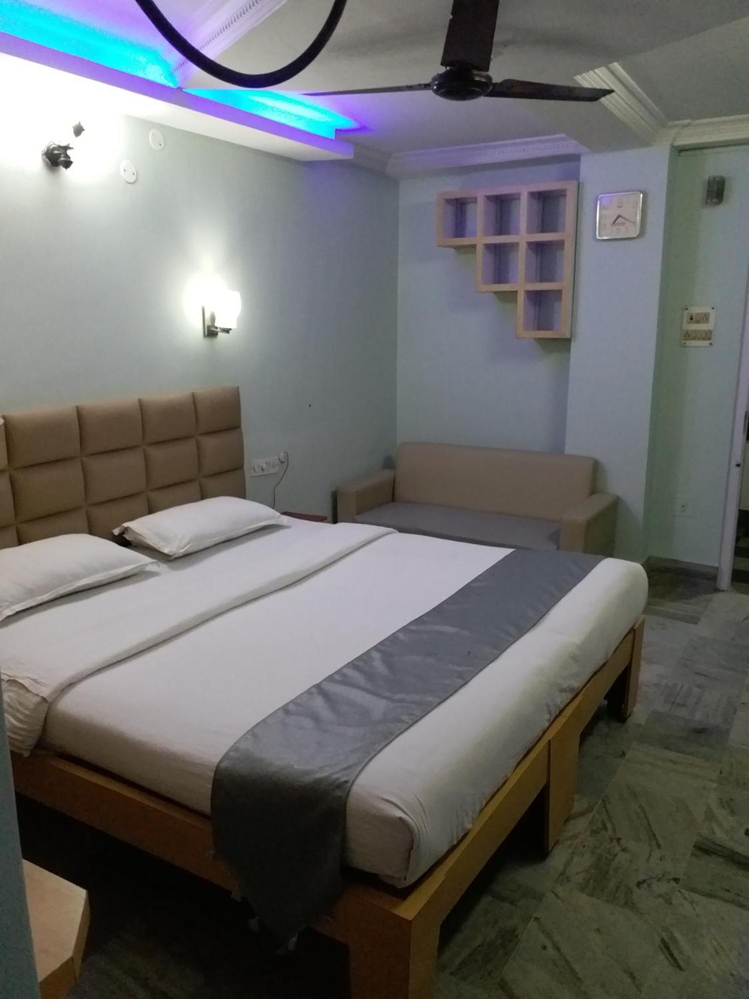 Hotel Mahalaxmi Indo Myanmar Guwahati Ngoại thất bức ảnh