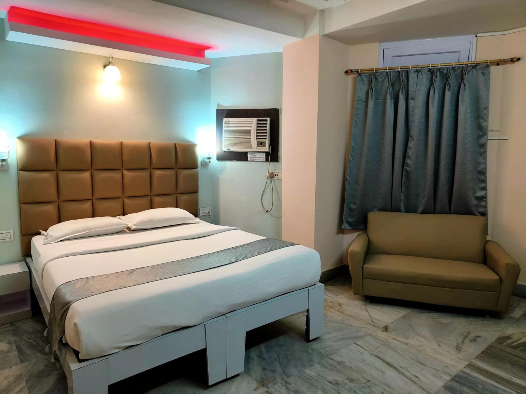Hotel Mahalaxmi Indo Myanmar Guwahati Ngoại thất bức ảnh