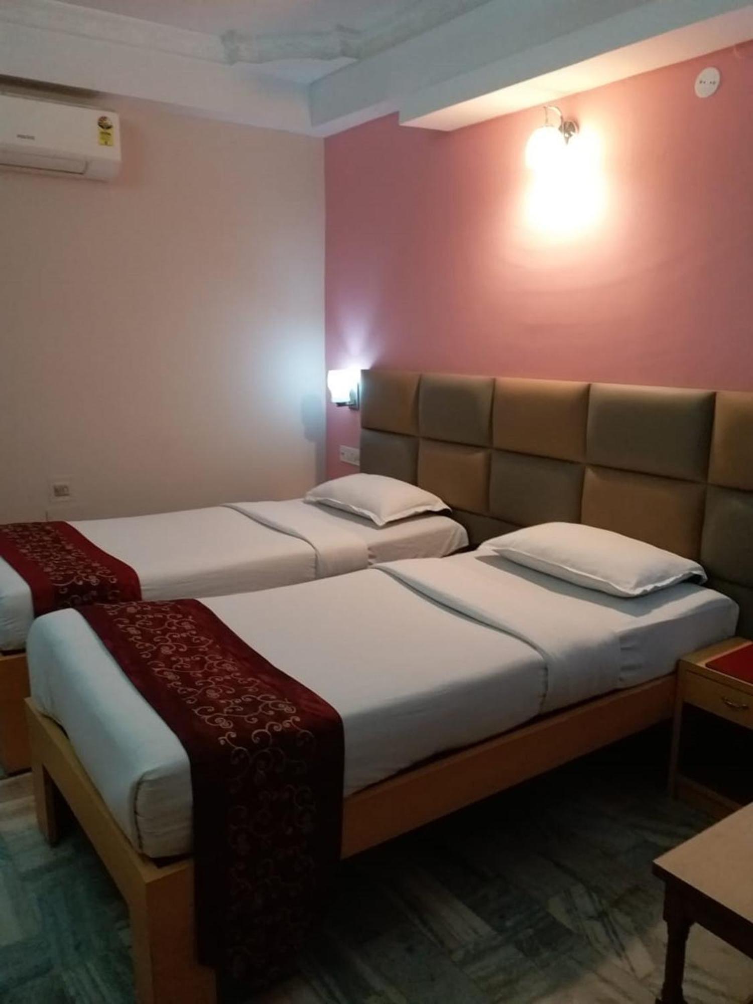 Hotel Mahalaxmi Indo Myanmar Guwahati Ngoại thất bức ảnh