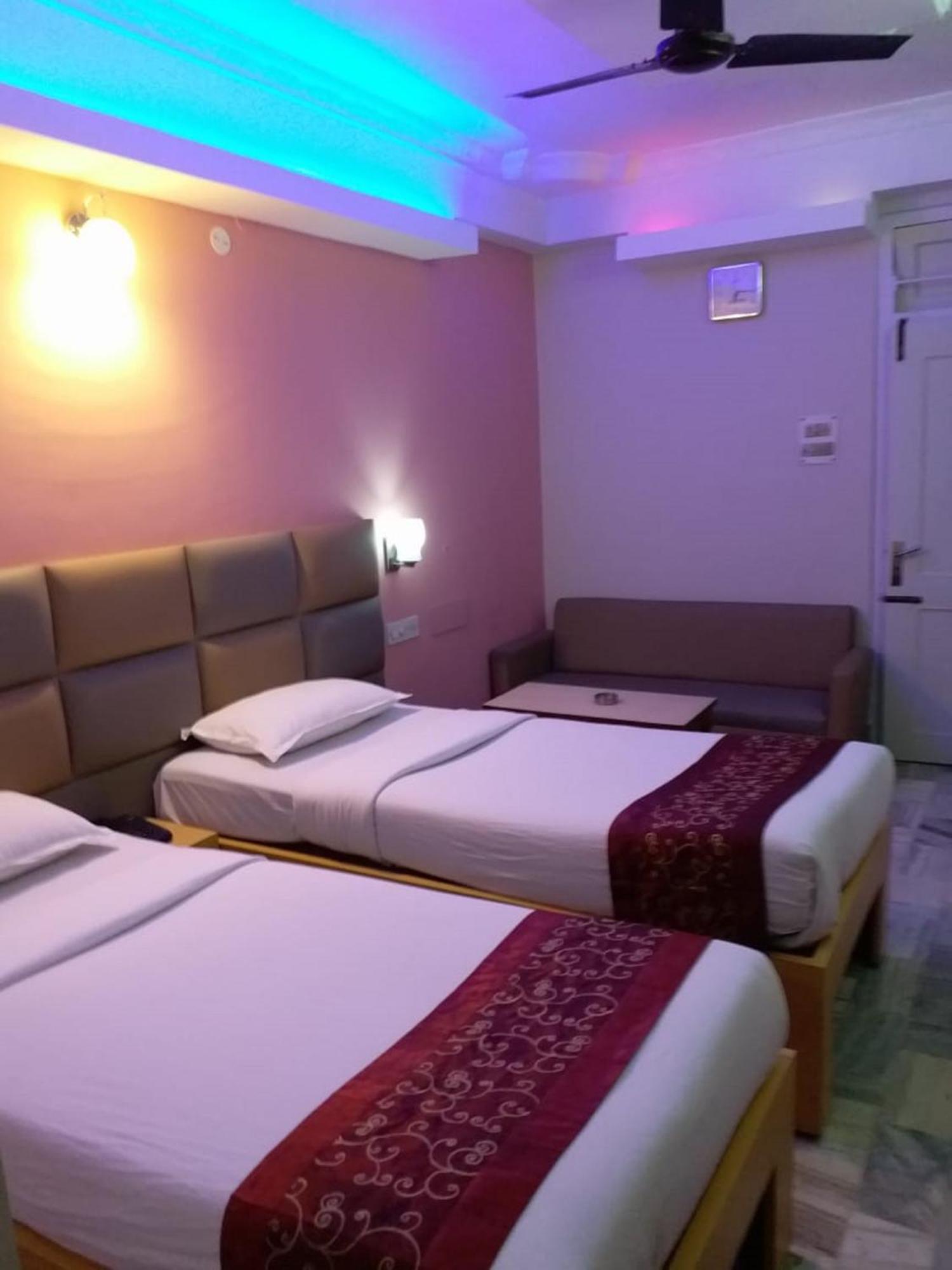 Hotel Mahalaxmi Indo Myanmar Guwahati Ngoại thất bức ảnh