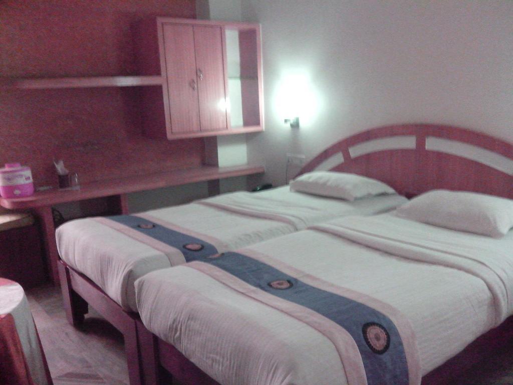 Hotel Mahalaxmi Indo Myanmar Guwahati Ngoại thất bức ảnh