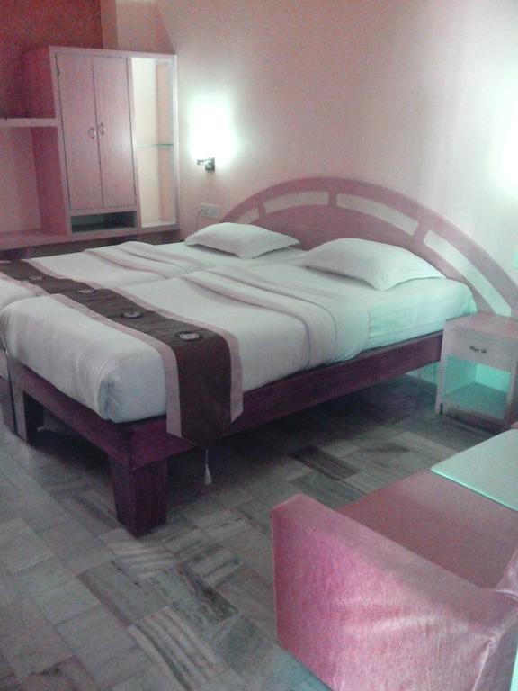 Hotel Mahalaxmi Indo Myanmar Guwahati Ngoại thất bức ảnh